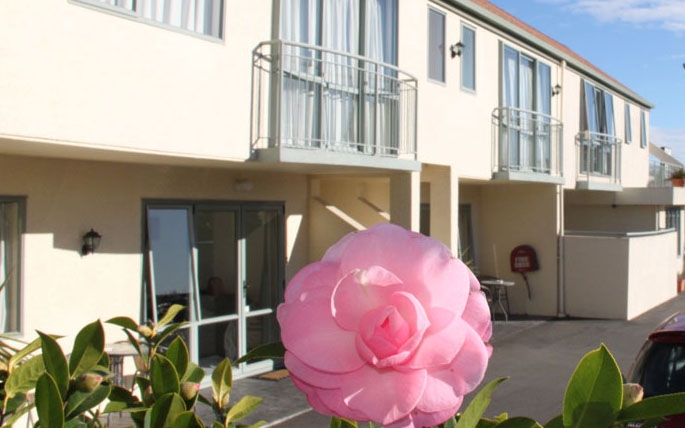 centrally located Christchurch motel